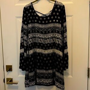 Charlotte Russell black & white lined dress